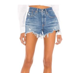 501 Original Short in Athens Mid Short